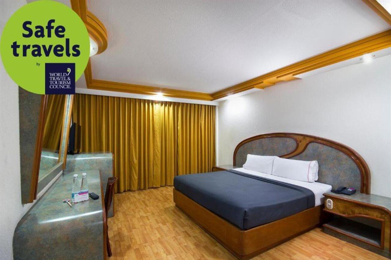 Hotel Mx Congreso เม็กซิโกซิตี้ ภายนอก รูปภาพ